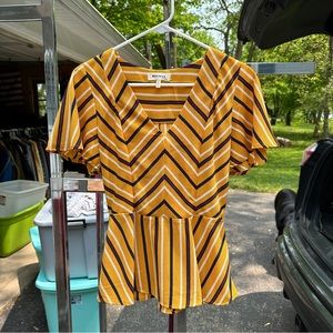 Gold stripped blouse